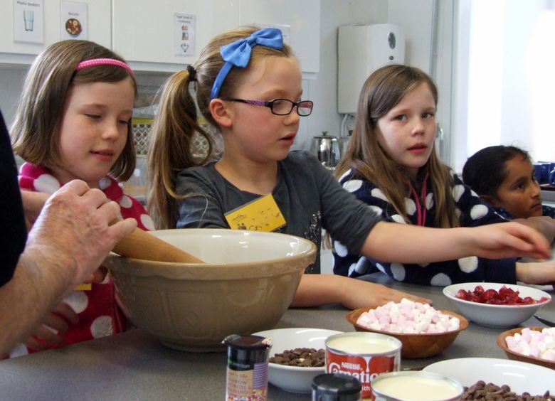 cooking holiday club